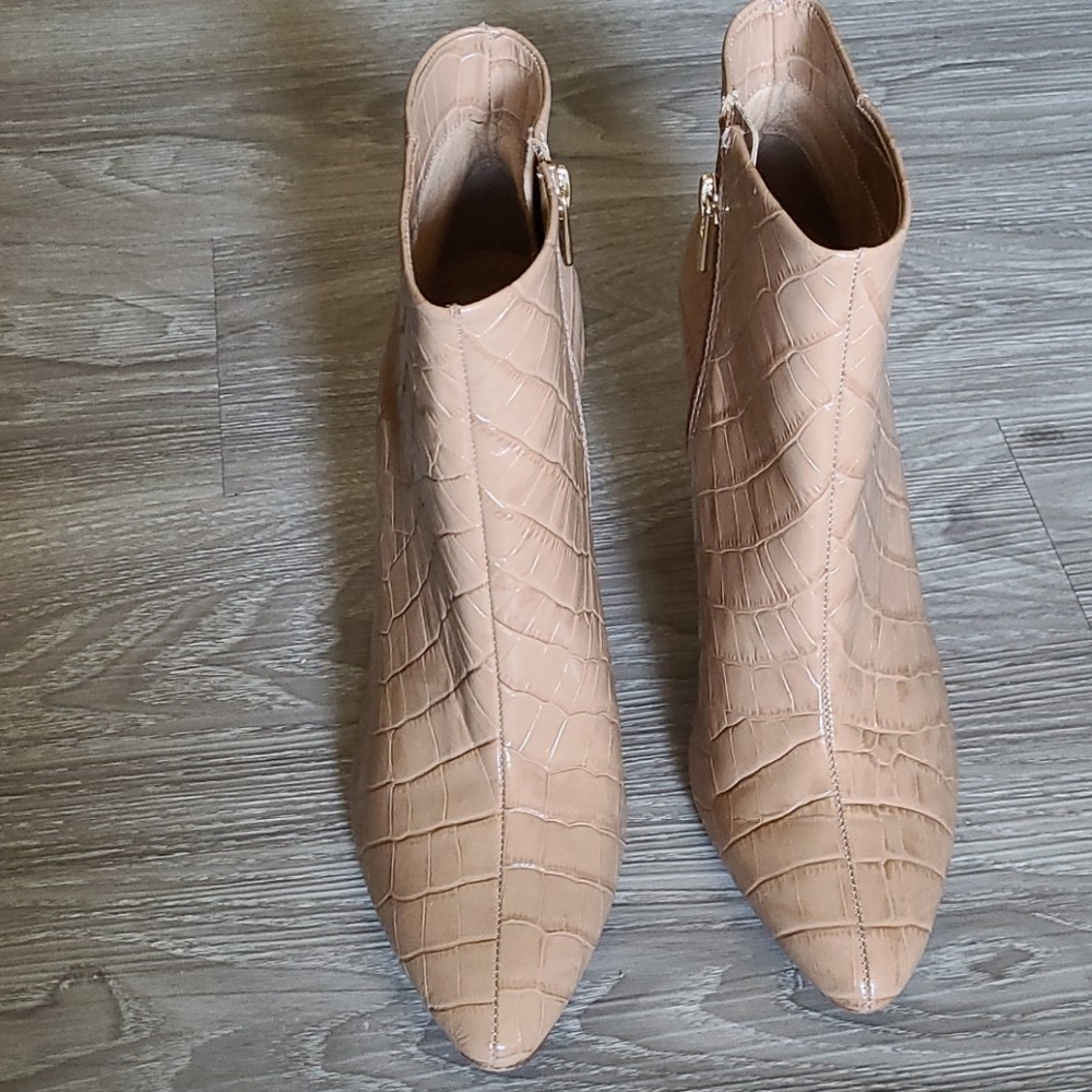 Pointy Toe Booties - Picture 6 of 11
